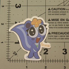 Petunia Smiling Big Eyes Sparkle Flower Happy Tree Friends Sticker