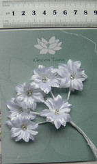 SWAROVSKI 6 Flowers x 30mm Bunch with Stems WHITE Layered Diamante Centre DD NJC