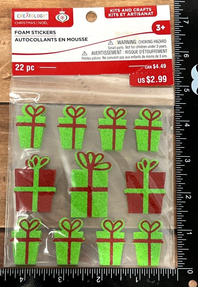 CreAtology Christmas Present Foam Stickers 22 Pc Green & Red Gift Shapes New