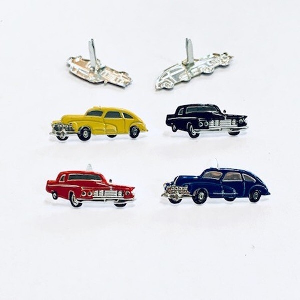 CLASSIC CAR SCRAPBOOKING DECORATIVE BRADS EYELET OUTLET 8 PCS 4 DESIGNS