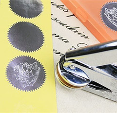 100Pcs Embossing Stickers Blank Metallic Gold Certificate Seals Embossed Foil Sc