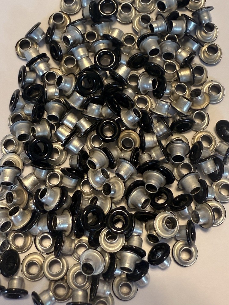 Stampin Up 193pc BLACK Mini Eyelets 1/8 inch 3mm Hole Embellishment 2002