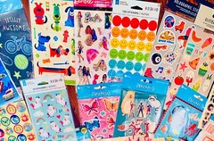 18+ Fun Packs Mxd Themes BLUEY Disney Cartoon Characters Jurassic Mickey Mouse