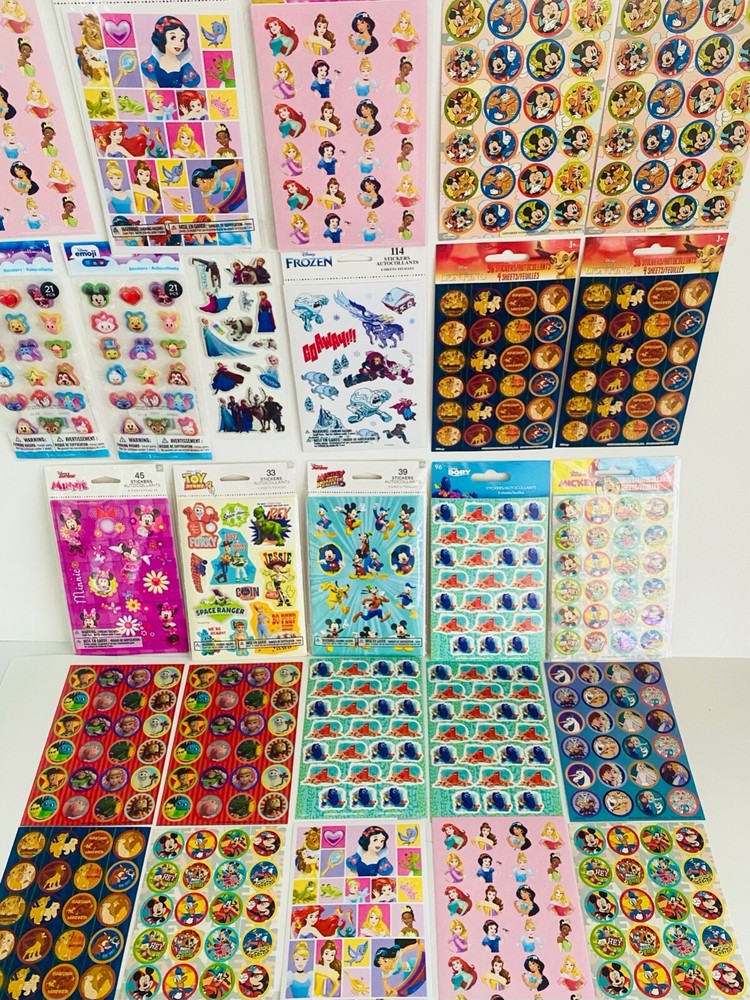 Mixed Disney Characters Sandylion american Greetings Hallmark Happy 😊