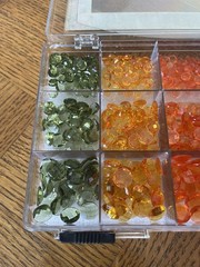 3 Birds Design Faceted Gems Goodie Box Over 750 Pcs Estate Collection