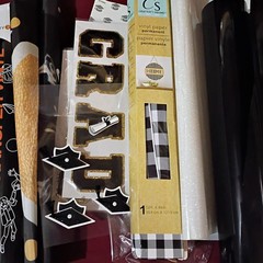Mixed Lot Decorations