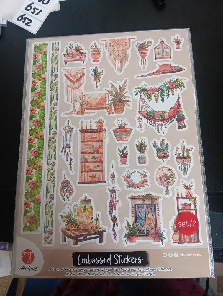 2X EMBOSSING STICKERS FOR SCRAPBOOKING NEW (Z649)
