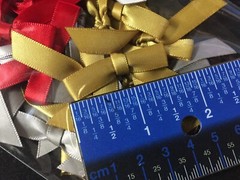 Anna Griffin FUN! HOLIDAY EMBELLISHMENT LOT Rosettes, Ribbons, Sparkly things!