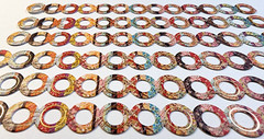 Distressed Circles Gold Foil Accent 6 pc 6″ x 1/2″ Cardstock Stickers