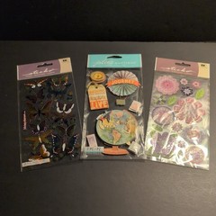 Scrapbooking Butterfly Set of 3 Items: Butterfly Travel Flower Decor – NEW