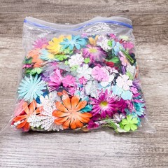 Bulk Craft Flower Lot Paper Fabric Scrapbooking DIY Mixed Colors Sizes Daisy