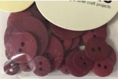 BRICK RED CIRCLE ULTRA-THIN BUTTONS(24pc)Making Memories Assorted Sizes 3/8-7/8″