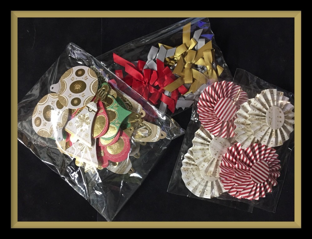 Anna Griffin FUN! HOLIDAY EMBELLISHMENT LOT Rosettes, Ribbons, Sparkly things!