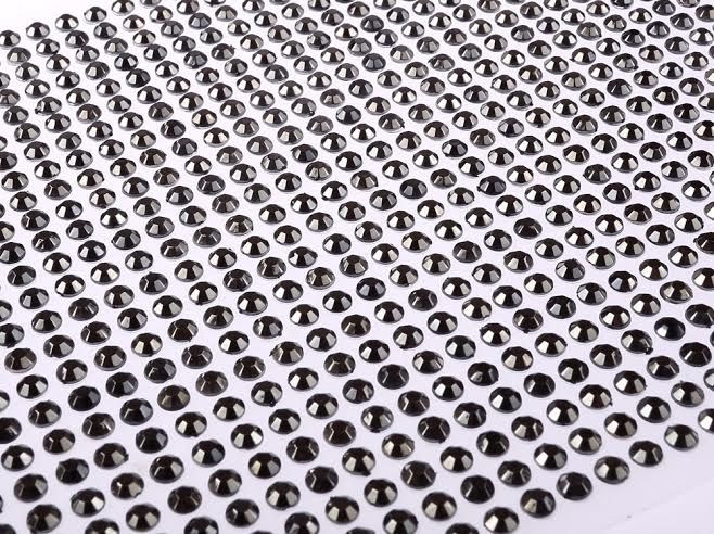 CraftbuddyUS 1000pcs 5mm Gray Individual Sheet Self Adhesive Diamante Gems