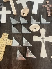 Junk Journal Scrapbook Embellishment Lot Crosses Metal Corners Corks DIY 100pc