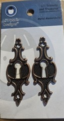 Li’l Davis Designs Li’l Trinkets and Treasures 2 vertical keyhole antique copper