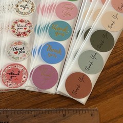 300pcs Cute Thank You Stickers 1 inch Small Business Decorate Envelopes Sealing