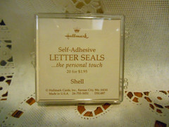 18 SEASHELL Hallmark Self-Adhesive Gold Embossed Letter Seals Vintage