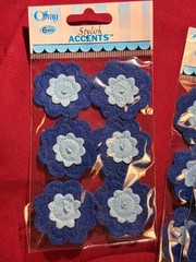 30 pcs (5 pks) Offray Stylish Accents Mini Crochet Blue Felt Flowers 51179 NEW
