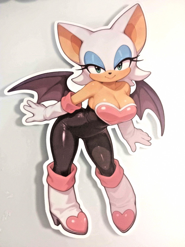 Rouge the Bat sticker, anime girl laminated glossy vinyl waterproof Sonic