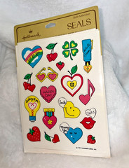 New Sealed VTG 1981 Hallmark Heart Shaped Fruit Clover Rainbow Note + Stickers