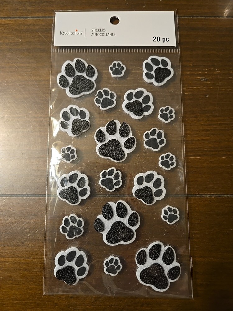 Recollections ANIMAL PAWPRINTS Scrapbooking Stickers