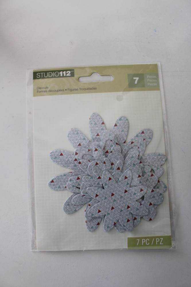 K&Company Studio112 7PC Silver/Green/Red Dazzle Flower Die-Cuts Scrapbook Crafts