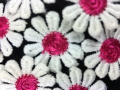 CraftbuddyUS Lace Fabric Motifs with Pink Small Flower Center 2.5cm