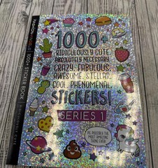 Ridiculously Cute 1000+ Sticker Book 40 Pages – Fashion Angels Series 1