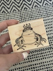 PENNY BLACK RUBBER STAMPS VIVA DIVA FROG IN A CROWN NEW wood STAMP