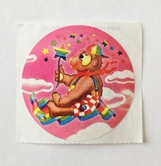 Vtg Lisa Frank Sticker 1983 Magic Carpet Bear wand flying