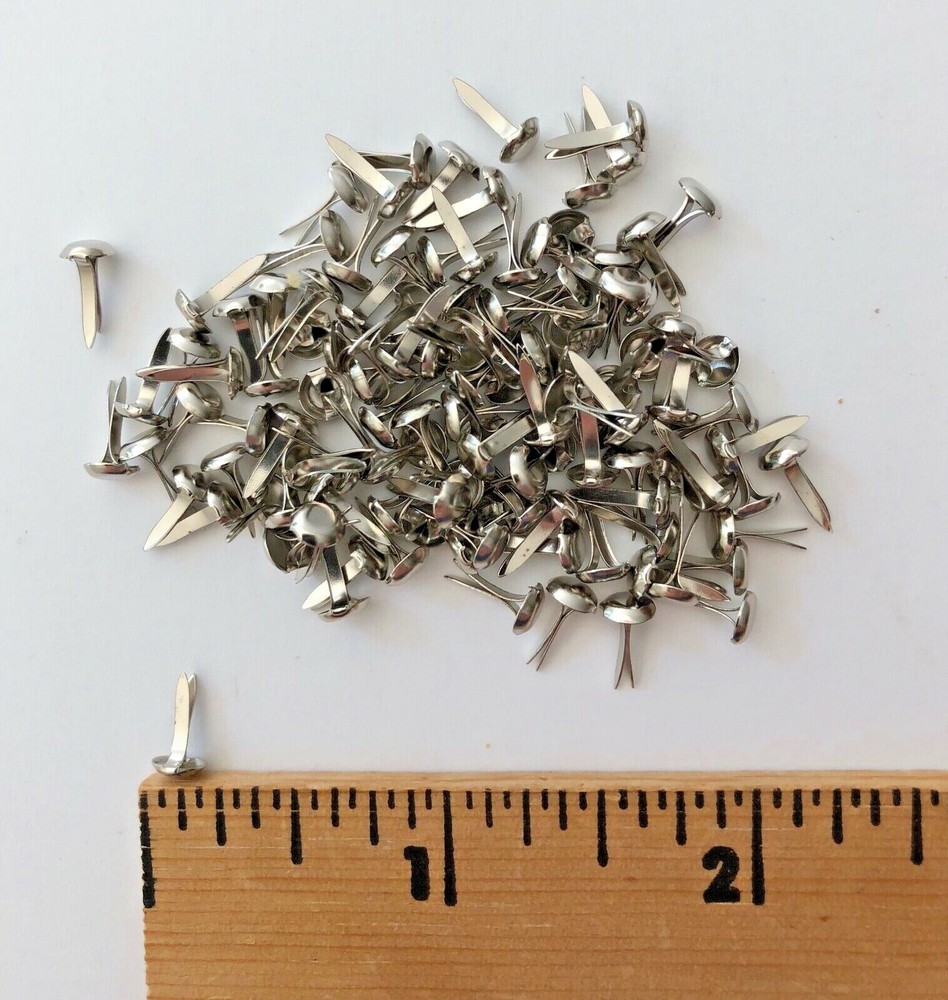HyGlo Deco Fasteners – Brads – 1/8″ Silver Dot – 100 – NEW