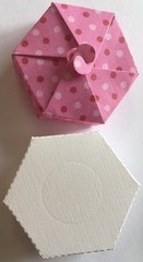 SMALL GIFT BOX Die-Cuts(3pc)Approx.2″In Diameter•Christmas•Holiday •Candy•Party•