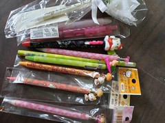 ❤️ Hello Kitty Pen Mechanical Pencil Topper Charm Vintage Sanrio Smiles Mascot