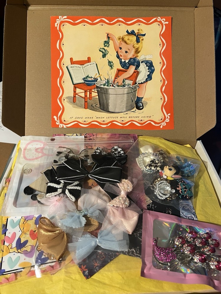 3 Lb Box Of Ephemera Junk Journal Scrapbook Craft Supplies Old New 13x10x2 Fun!