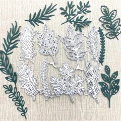 Versatile 8Pcs Leaf Cutting Dies in Carbon Steel for DIY Scrapbooking Creations