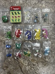 Christmas Card Making Scrapbooking Lot of 17 Brads Eyelets Embellishment. Lot 1