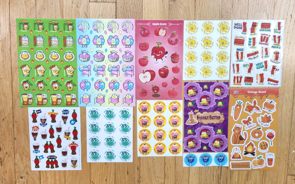 FUN FOOD SCRATCH SNIFF 167 Stickers PINEAPPLE SUNS Coca Cola PEANUT BUTTER Bacon