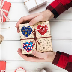 500Pcs Heart Stickers Valentines Day round Stickers Roll 1 Inch Heart Shape Jar