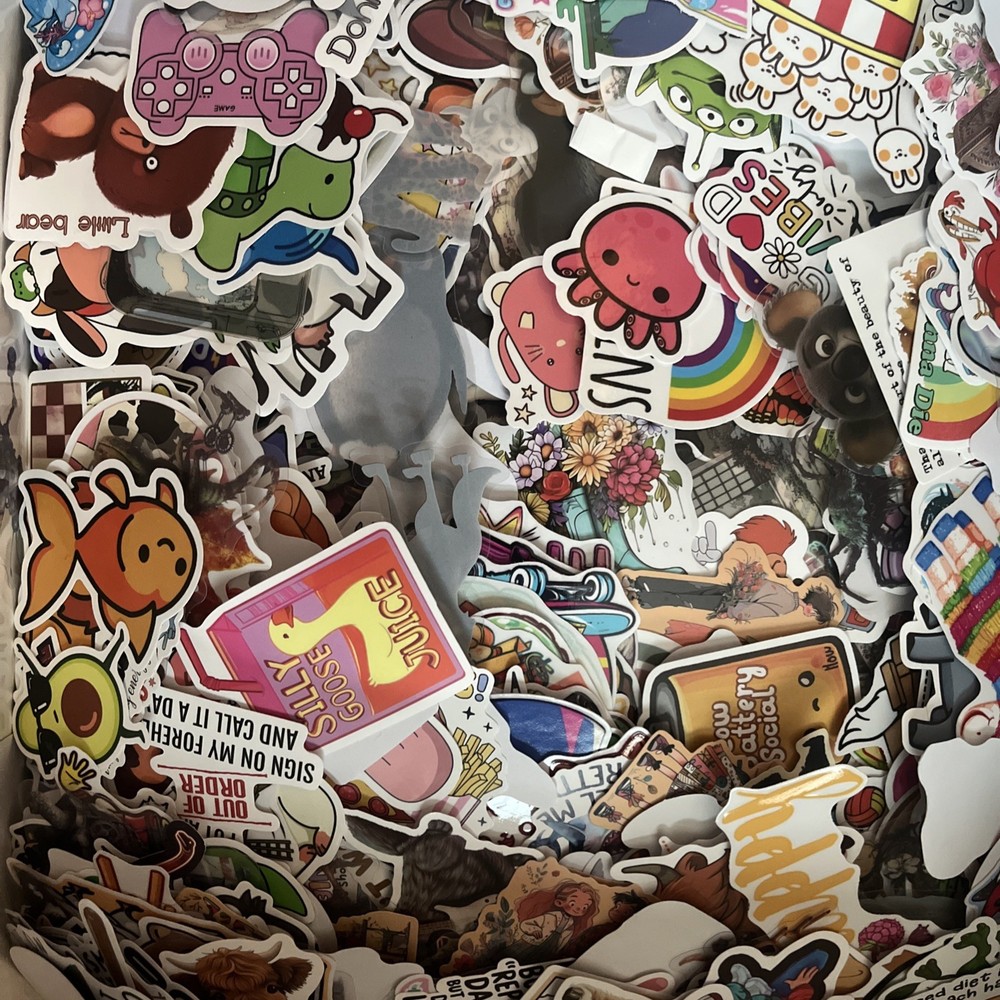 Random Sticker Surprise of 1 Sticker