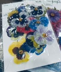 THE PAPER STUDIO FLORAL EMBELLISHMENTS 3 SETS OF FLOWERS AND ONE SET OF LEAVES