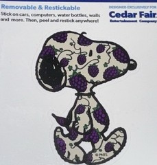 SNOOPY STICKER✨🐶🍇💜🍇🐶✨3” X 2”✨Knott’s Berry Farm✨VERY CUTE✨AWESOME✨💫