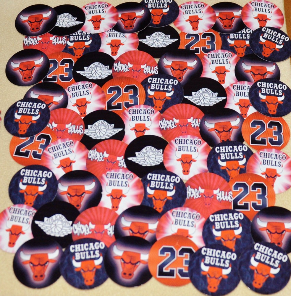 100- 1″ PRECUT «CHICAGO BULLS» Bottlecap images