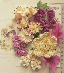 Roses Carnations Lillies ORCHID PLUM & CREAM 23 Flowers PAPER & SILK 20-60mm VA4
