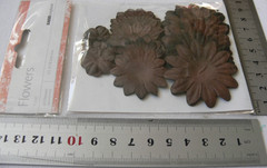 Mulberry Paper Daisies Mix CHOCOLATE – 60 Pk 3 Sizes 2.5, 3.5 & 5cm Kaisercraft
