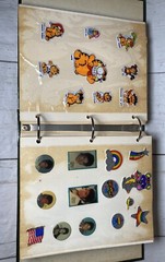 VTG 80s STICKER ALBUM 22 Double Sided Pages Scratch & Sniff – Star Wars & More!