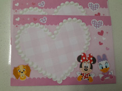 NEW TOKYO DISNEYLAND DISNEY STATIONARY SET PAPERS AND MATCHING ENVELOPES
