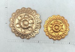 Die Cuts 3D Dresden Style Embossed Medallion 12 Pieces Cardstock
