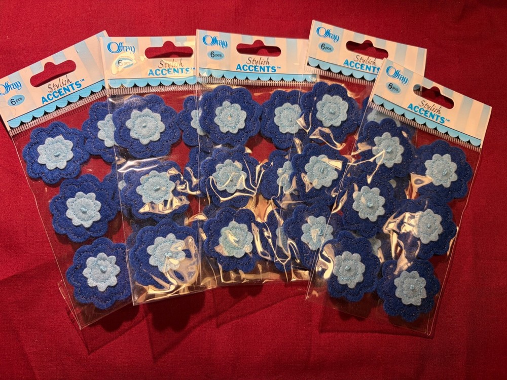 30 pcs (5 pks) Offray Stylish Accents Mini Crochet Blue Felt Flowers 51179 NEW