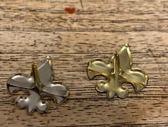 Fleur de Lis Brads (98) Yellow Cub Boy Scouts and (100) Black purple lucite box